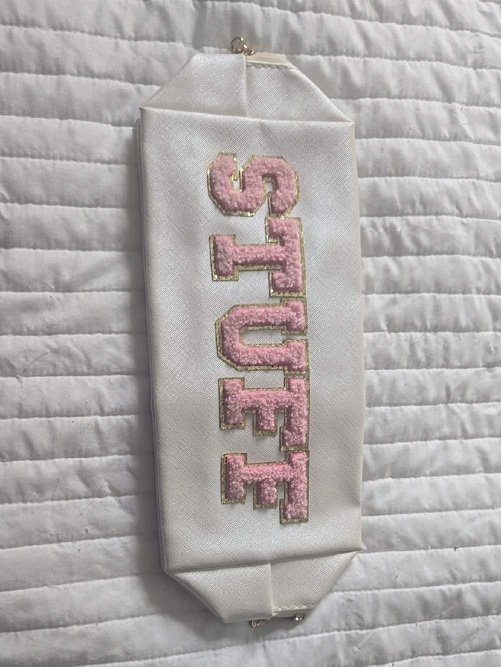 White Home Bath Sash with Pink 'SHELF' Appliqué